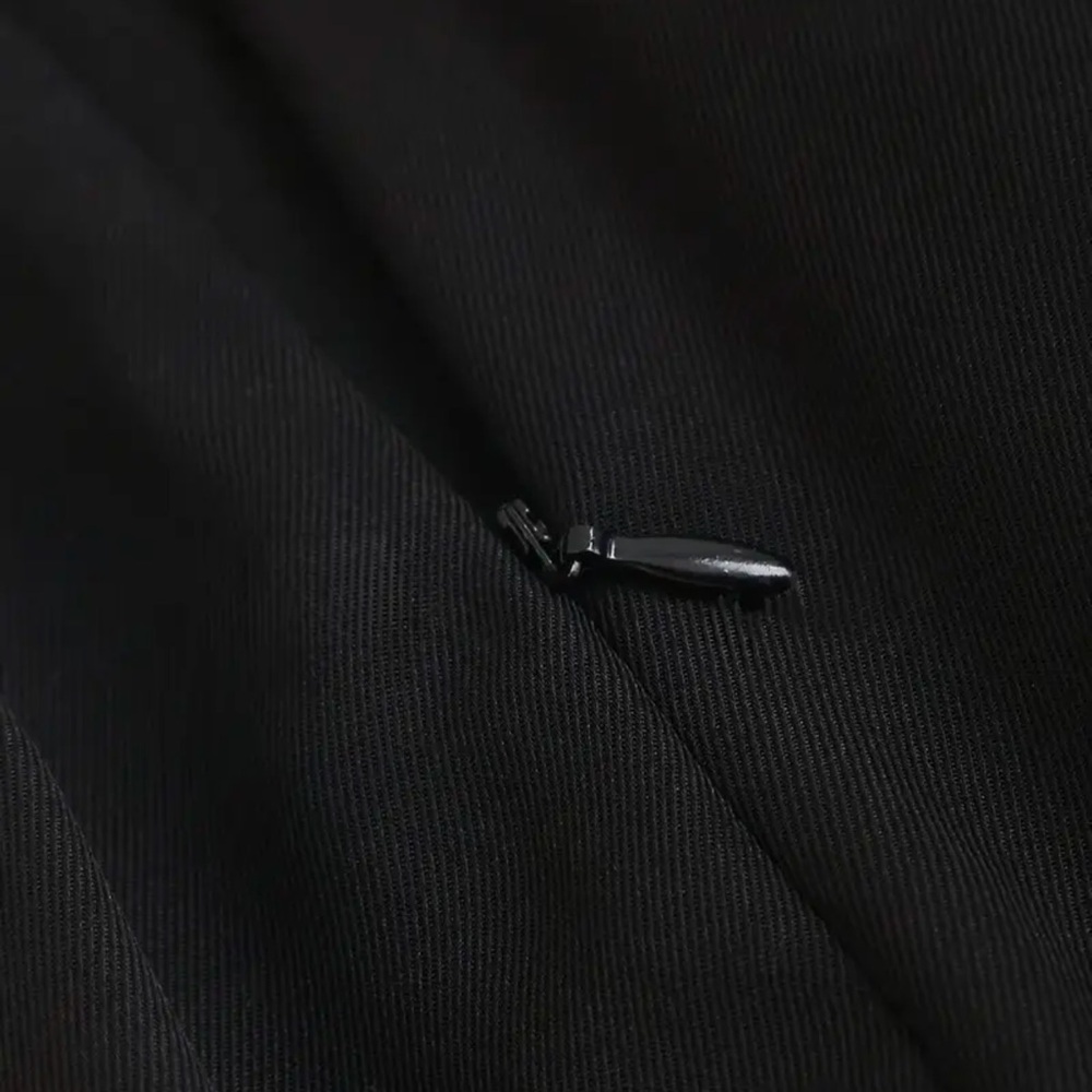 Woman’s button Slacks - Picture 3 of 5